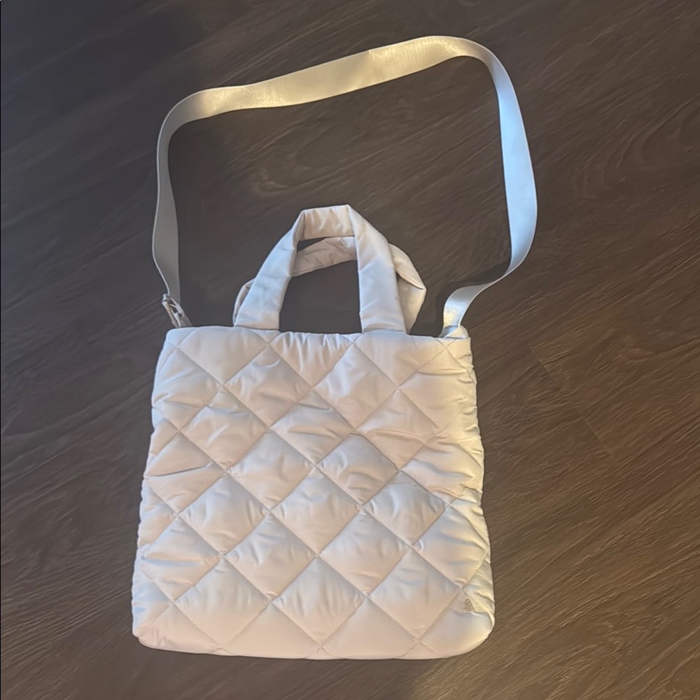 LOFT Lou & Grey Cream Quilted Tote Bag